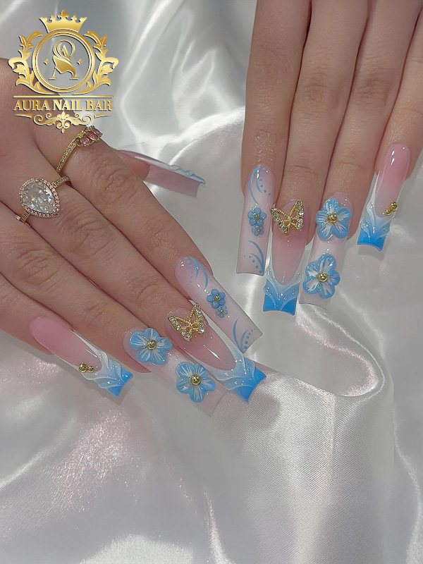 Aura Nail Bar