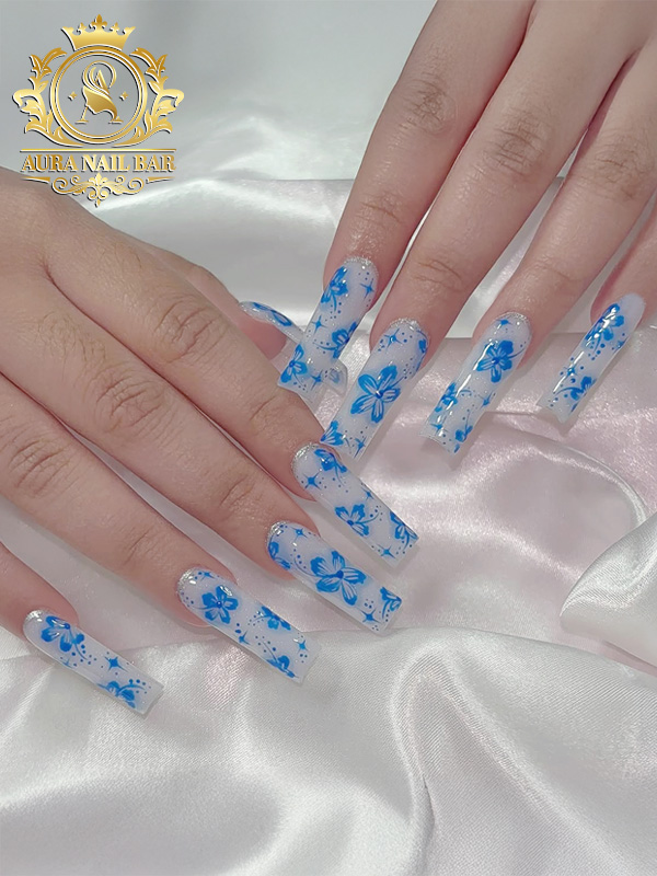Aura Nail Bar